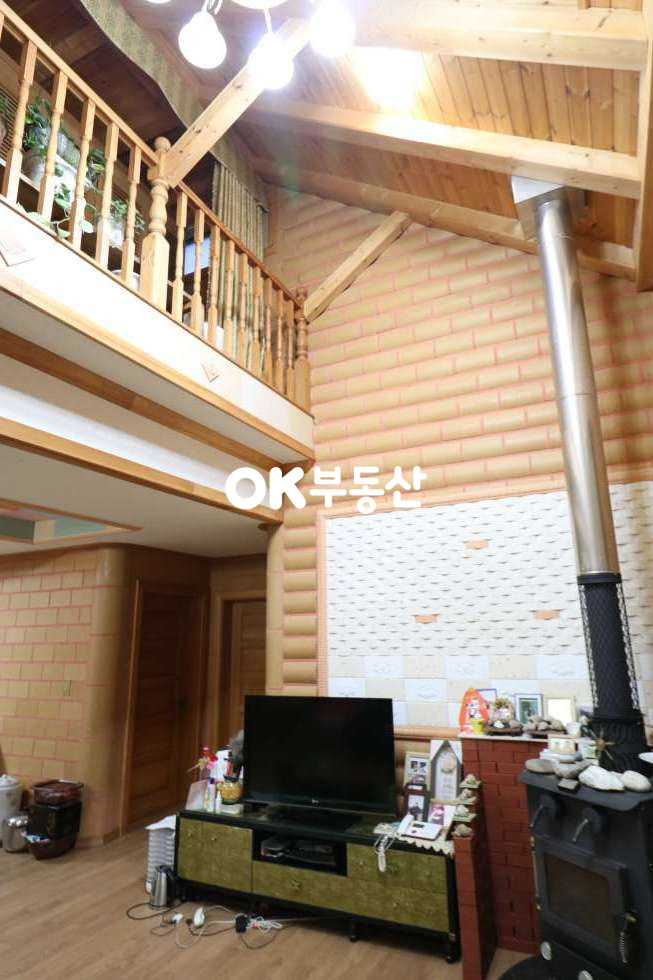 충남 천안서북구 부대동 천안저원주택대지:207평(도로:23평) 건물:55평(59800만원)매매합니다 매매 매물번호 10780 사진 14