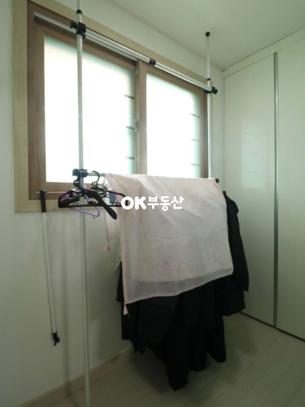 충남 아산시 도고면 신언리 [급매]가격절충불가.아산전원주택매매 탁 트인 뷰와 텃밭 및 조경 · 유실수를 가꾸며 힐링 할 수 있는 주택 ( 대지 : 137평 / 건물 : 27평 ) 매매 매물번호 13522 사진 17