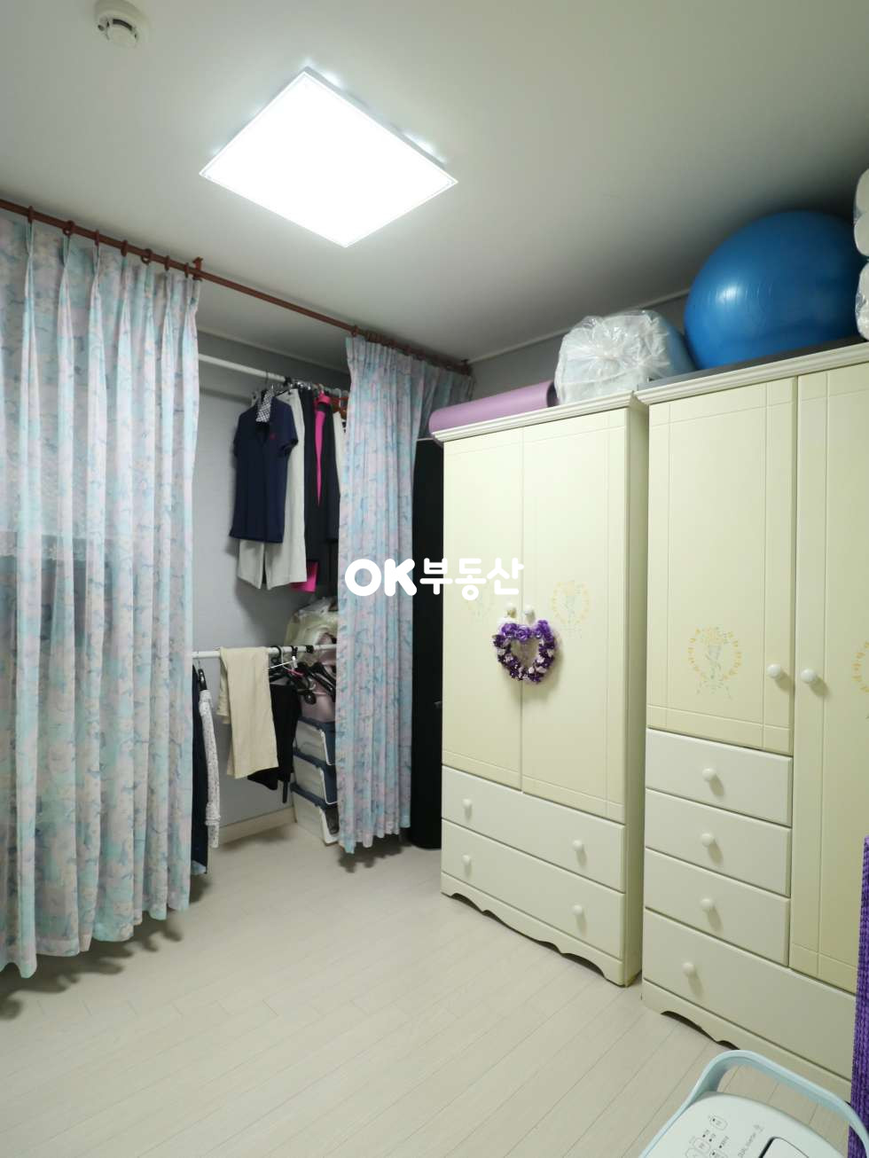 충남 아산시 도고면 신언리 [급매]가격절충불가.아산전원주택매매 탁 트인 뷰와 텃밭 및 조경 · 유실수를 가꾸며 힐링 할 수 있는 주택 ( 대지 : 137평 / 건물 : 27평 ) 매매 매물번호 13522 사진 18