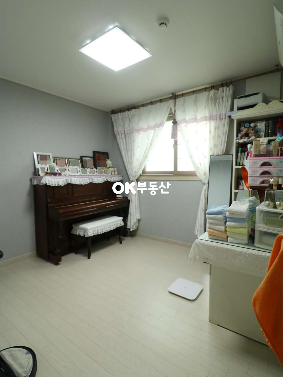충남 아산시 도고면 신언리 [급매]가격절충불가.아산전원주택매매 탁 트인 뷰와 텃밭 및 조경 · 유실수를 가꾸며 힐링 할 수 있는 주택 ( 대지 : 137평 / 건물 : 27평 ) 매매 매물번호 13522 사진 19