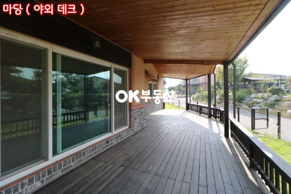 충남 아산시 둔포면 시포리 아산타운하우스 전원생활 가능함과 동시에 수익형 렌탈하우스까지 가능 도로조건 및 입지 좋은 전원주택 ( 대지 : 115평 / 건물 연 : 78평 ) 매매 매물번호 13779 사진 3