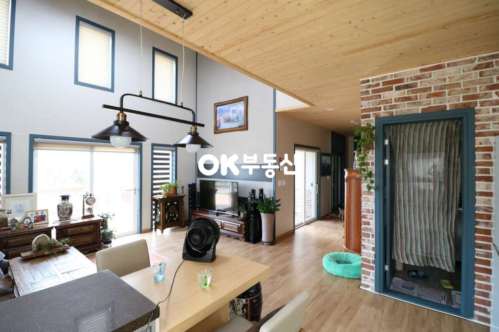 충남 천안동남구 북면 용암리 대지:230평(도로:30평) 건물:52평 매매 매물번호 10799 사진 19