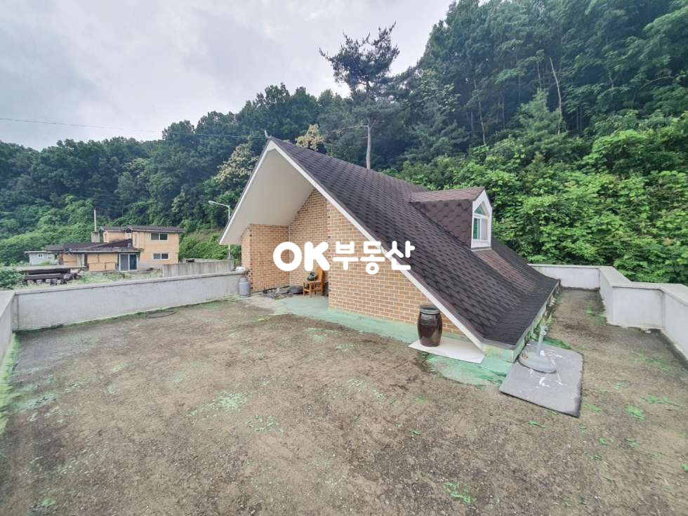충남 천안동남구 목천읍 서흥리 목천전원주택매매 대중교통 접근성과 단지 내 도로 편의성이 좋은 전원주택 ( 대지 : 137평 / 건물 : 35평 ) 매매 매물번호 13458 사진 20