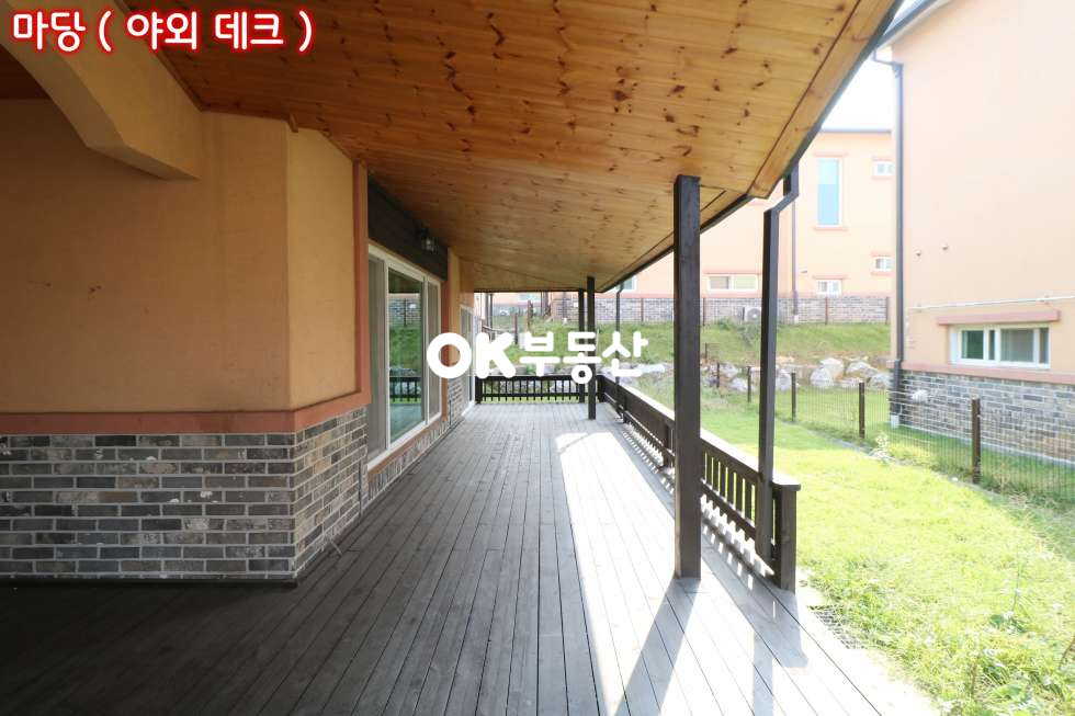 충남 아산시 둔포면 시포리 아산타운하우스 전원생활 가능함과 동시에 수익형 렌탈하우스까지 가능 도로조건 및 입지 좋은 전원주택 ( 대지 : 117평 / 건물 연 : 78평 ) 매매 매물번호 13776 사진 6