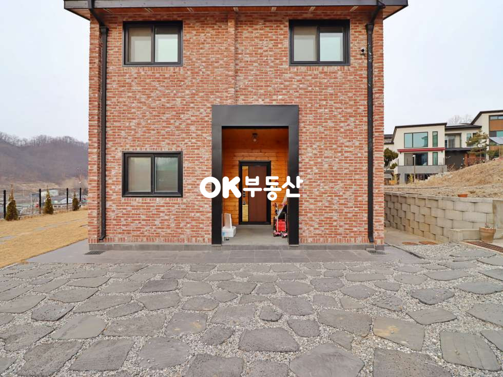 충남 아산시 탕정면 매곡리 감성 힐링 썬룸 보유! 아산탕정전원주택매매 (대지176평/연면적56평) 매매 매물번호 13984 사진 8