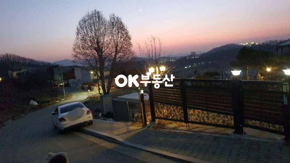 충남 아산시 탕정면 매곡리 감성 힐링 썬룸 보유! 아산탕정전원주택매매 (대지176평/연면적56평) 매매 매물번호 13984 사진 11
