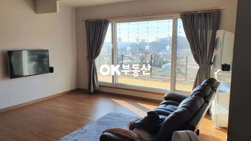 충남 아산시 탕정면 매곡리 감성 힐링 썬룸 보유! 아산탕정전원주택매매 (대지176평/연면적56평) 매매 매물번호 13984 사진 13