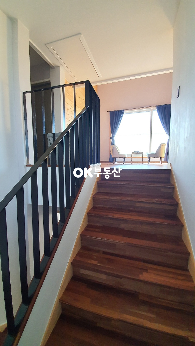 충남 아산시 탕정면 매곡리 감성 힐링 썬룸 보유! 아산탕정전원주택매매 (대지176평/연면적56평) 매매 매물번호 13984 사진 16