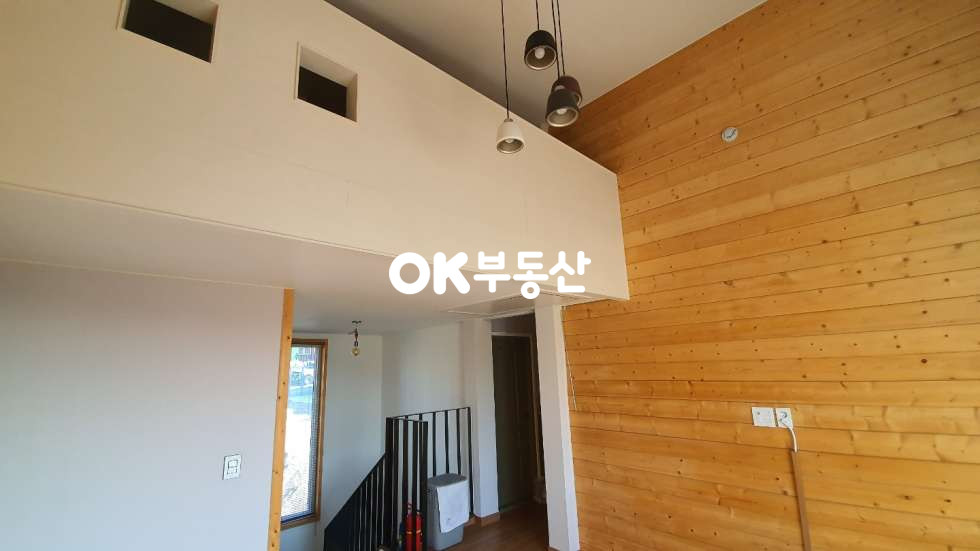 충남 아산시 탕정면 매곡리 감성 힐링 썬룸 보유! 아산탕정전원주택매매 (대지176평/연면적56평) 매매 매물번호 13984 사진 21