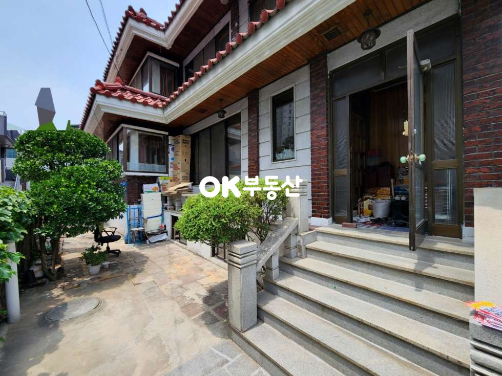 충남 천안동남구 신부동 드디어나왔다 신부동 2층 단독주택매매 ( 대지 : 50평 건축: 24평 연면적48평) 매매 매물번호 14715 사진 1