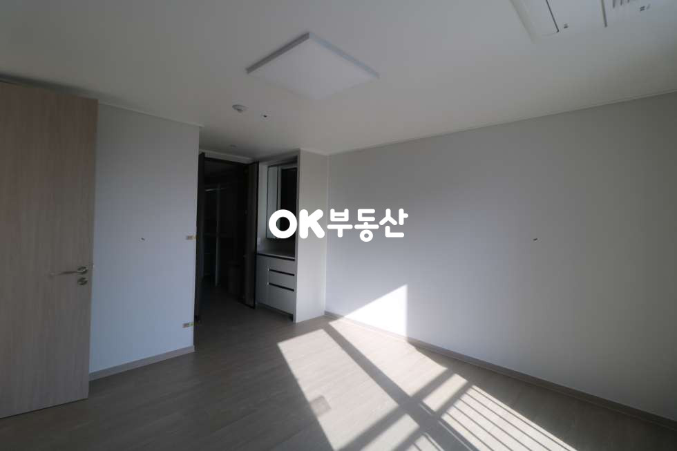 충남 천안동남구 풍세면 보성리 풍세한양수자인 34평 110동 22층 마이너스 P 3800만원에 뻥뚫린 숲뷰를 가진 분리형세대 매물! 분양 매물번호 16712 사진 6