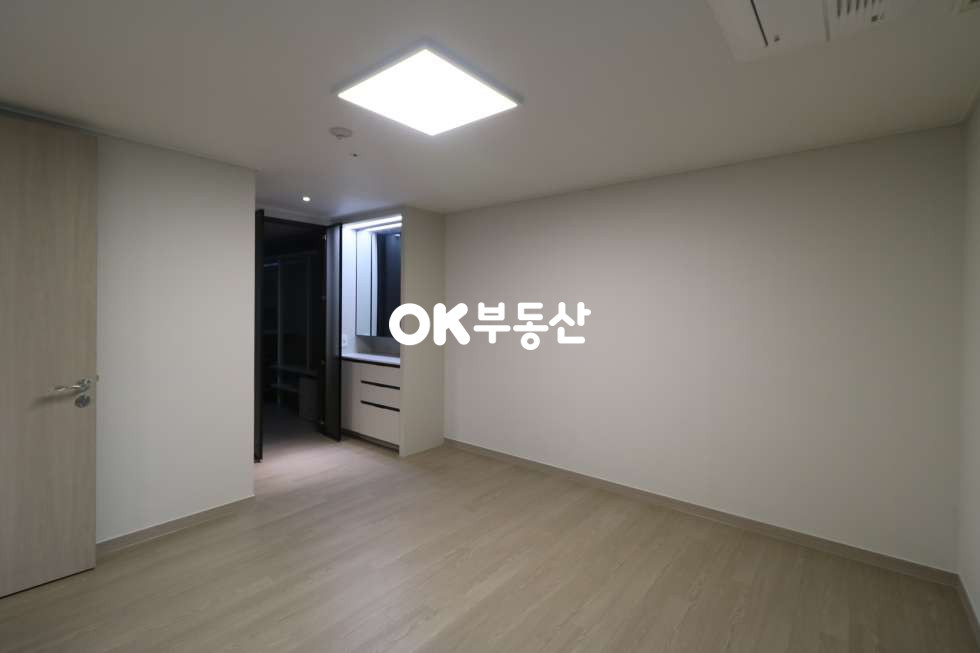 충남 천안동남구 풍세면 보성리 풍세한양수자인 34평 84C타입 전세 즉시 입주 가능한 뻥뷰 자랑하는 가격 착한 전세 매물입니다! 전세 매물번호 16726 사진 14