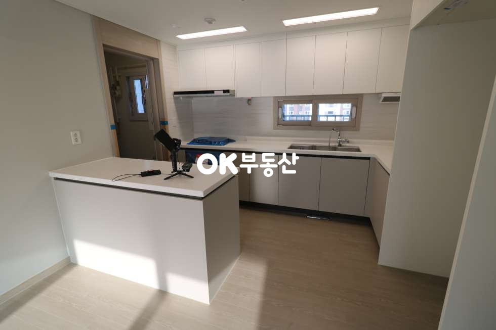 충남 천안동남구 풍세면 보성리 풍세한양수자인 34평형 206동 12층 분리형세대 (주인세대) 월세 매물입니다! 너무 저렴합니다!! 월세 매물번호 16727 사진 8
