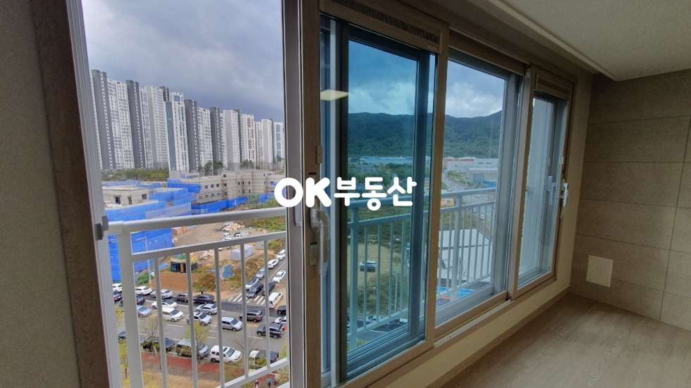 충남 천안동남구 풍세면 보성리 풍세한양수자인 34평 84D타입 208동 10층 막힘없는 영구조망권 가지고 있는 방4개 구조 마이너스 P - 2,000만원 매물 분양 매물번호 16769 사진 3