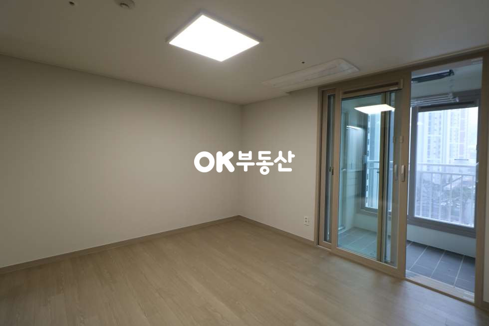 충남 천안동남구 풍세면 보성리 풍세한양수자인 34평 84D타입 208동 10층 막힘없는 영구조망권 가지고 있는 방4개 구조 마이너스 P - 2,000만원 매물 분양 매물번호 16769 사진 6