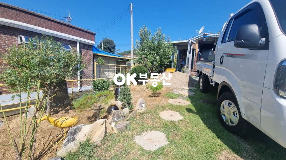 충남 아산시 영인면 성내리 아산 농막 넓은 대지위의 컨테이너 하우스와 예쁜 정원과 텃밭 매매 매물번호 17242 사진 10