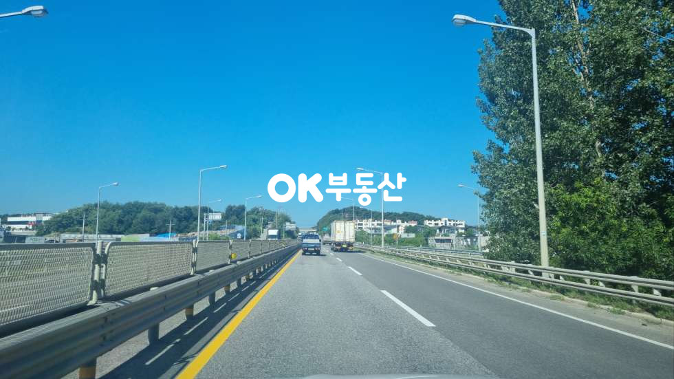 충남 아산시 영인면 성내리 아산 농막 넓은 대지위의 컨테이너 하우스와 예쁜 정원과 텃밭 매매 매물번호 17242 사진 21