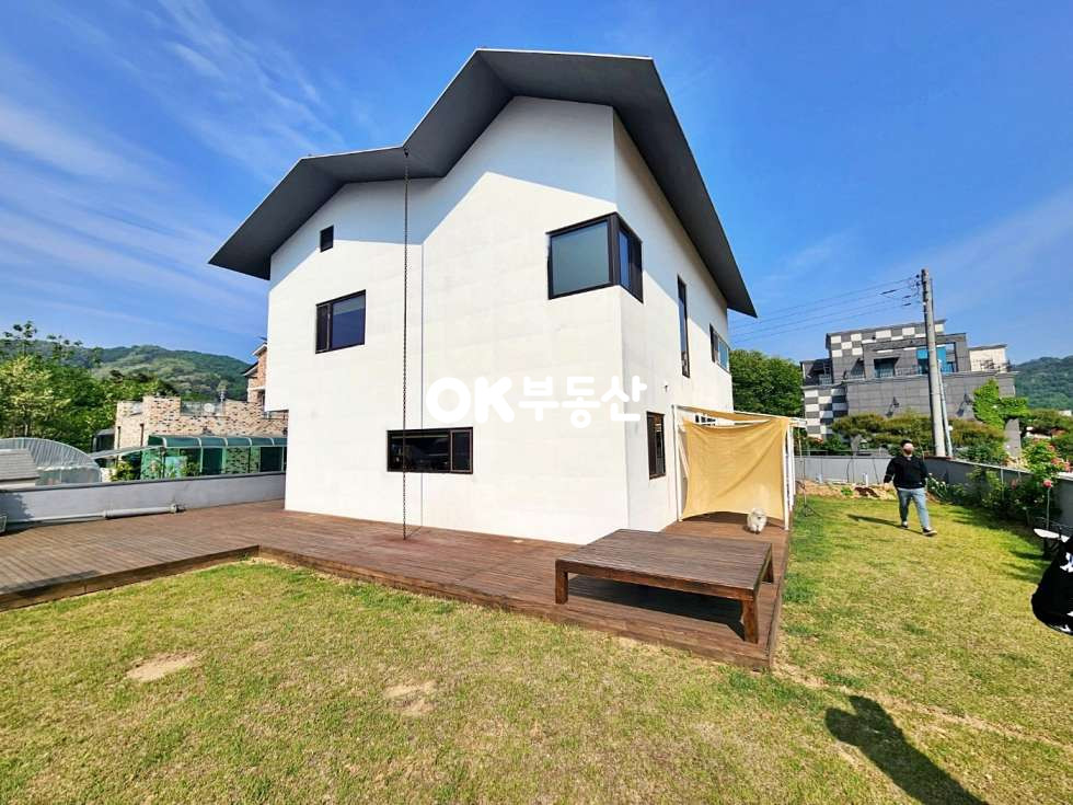 충남 천안동남구 유량동 천안전원주택매매 유량동주택매매 (대지 180평 연 56평 건물 35평) 매매 매물번호 16013 사진 7