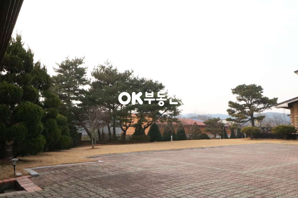 충남 천안동남구 목천읍 운전리 고급전원주택매매 천안전원주택매매 대지:420평 건물:59평 매매 매물번호 10773 사진 4