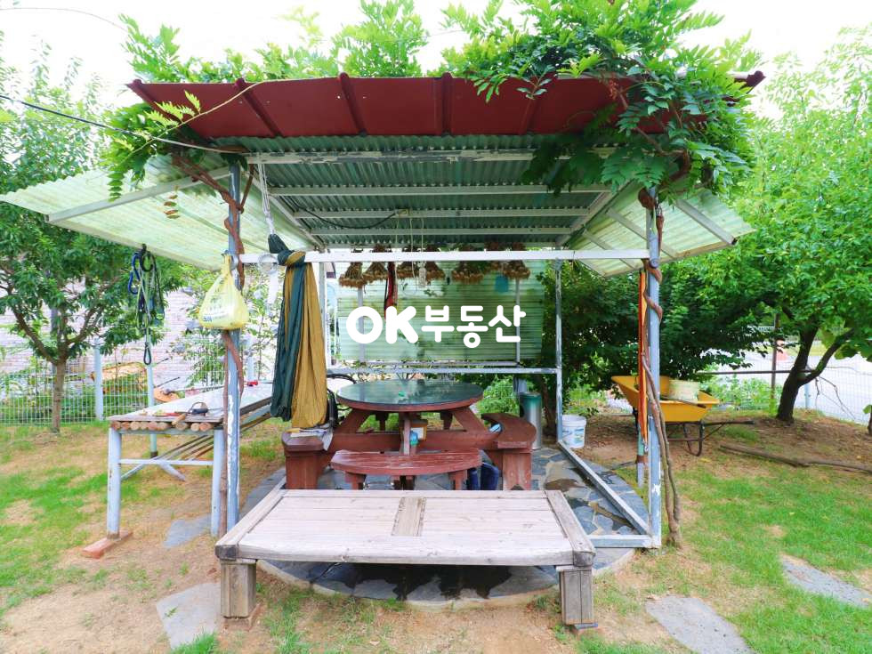 충남 아산시 신창면 창암리 아산전원주택매매 도시가스가 들어오고 신정호 및 신창역과 가깝고 편의시설 접근성 좋으며 주차걱정없는 단지의 주택 ( 대지 : 112평 / 건물 : 22평 ) 매매 매물번호 13649 사진 6