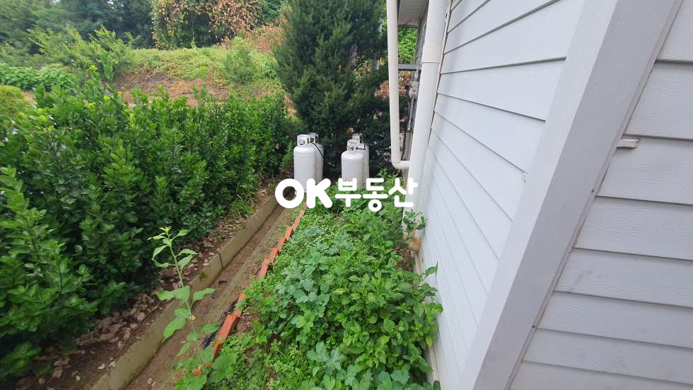 충북 진천군 진천읍 건송리 진천군 백곡지 호수뷰 고급단독주택☆호수를 둘러싼 산책로~ 벽난로☆ 매매 매물번호 17667 사진 7