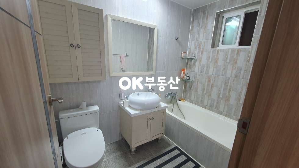충북 진천군 진천읍 건송리 진천군 백곡지 호수뷰 고급단독주택☆호수를 둘러싼 산책로~ 벽난로☆ 매매 매물번호 17667 사진 23