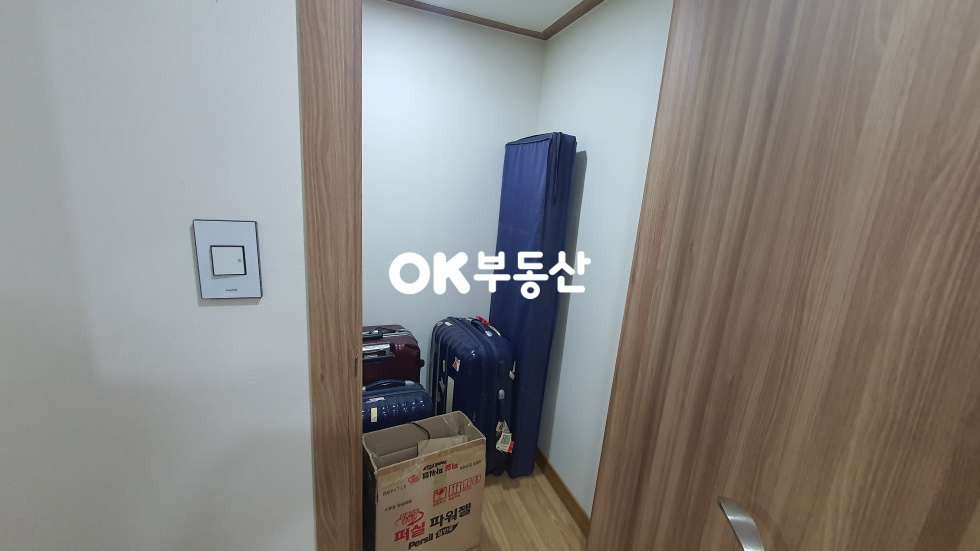 충북 진천군 진천읍 건송리 진천군 백곡지 호수뷰 고급단독주택☆호수를 둘러싼 산책로~ 벽난로☆ 매매 매물번호 17667 사진 34