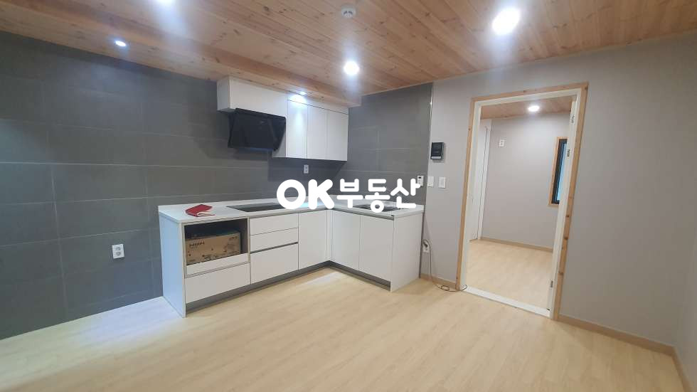 충남 천안동남구 광덕면 광덕리 천안광덕산 아래 신축전원주택☆1층,2층 독립주거공간☆다락방과 발코니에서즐기는 광덕산풍경 매매 매물번호 17698 사진 8