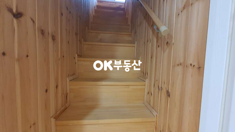 충남 천안동남구 광덕면 광덕리 천안광덕산 아래 신축전원주택☆1층,2층 독립주거공간☆다락방과 발코니에서즐기는 광덕산풍경 매매 매물번호 17698 사진 27