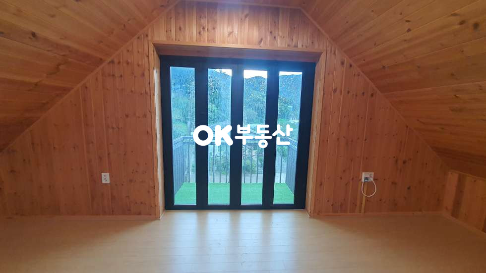 충남 천안동남구 광덕면 광덕리 천안광덕산 아래 신축전원주택☆1층,2층 독립주거공간☆다락방과 발코니에서즐기는 광덕산풍경 매매 매물번호 17698 사진 29