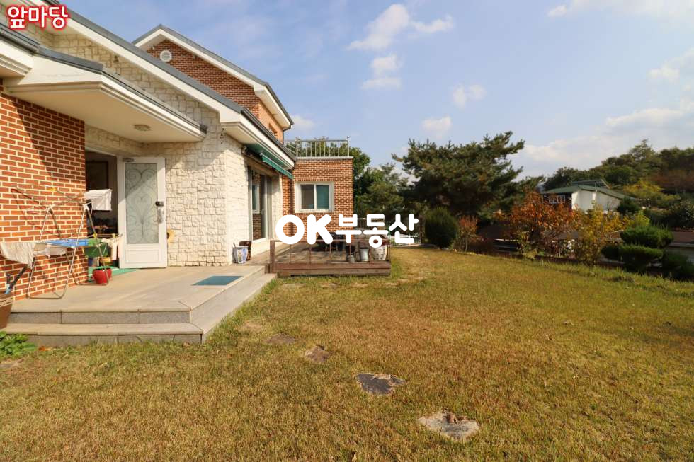 충남 천안서북구 입장면 시장리 천안전원주택매매 단지 내 최고의 대장자리 웅장한 표현이 어울릴 대지 평수와 더불어 국유지 활용도까지 겸비한 주택 ( 대지 : 450평 / 건물 연 : 67평 ) 매매 매물번호 13806 사진 7