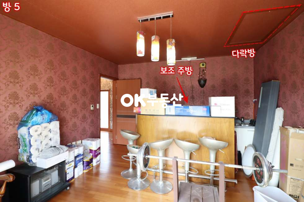 충남 천안서북구 입장면 시장리 천안전원주택매매 단지 내 최고의 대장자리 웅장한 표현이 어울릴 대지 평수와 더불어 국유지 활용도까지 겸비한 주택 ( 대지 : 450평 / 건물 연 : 67평 ) 매매 매물번호 13806 사진 36