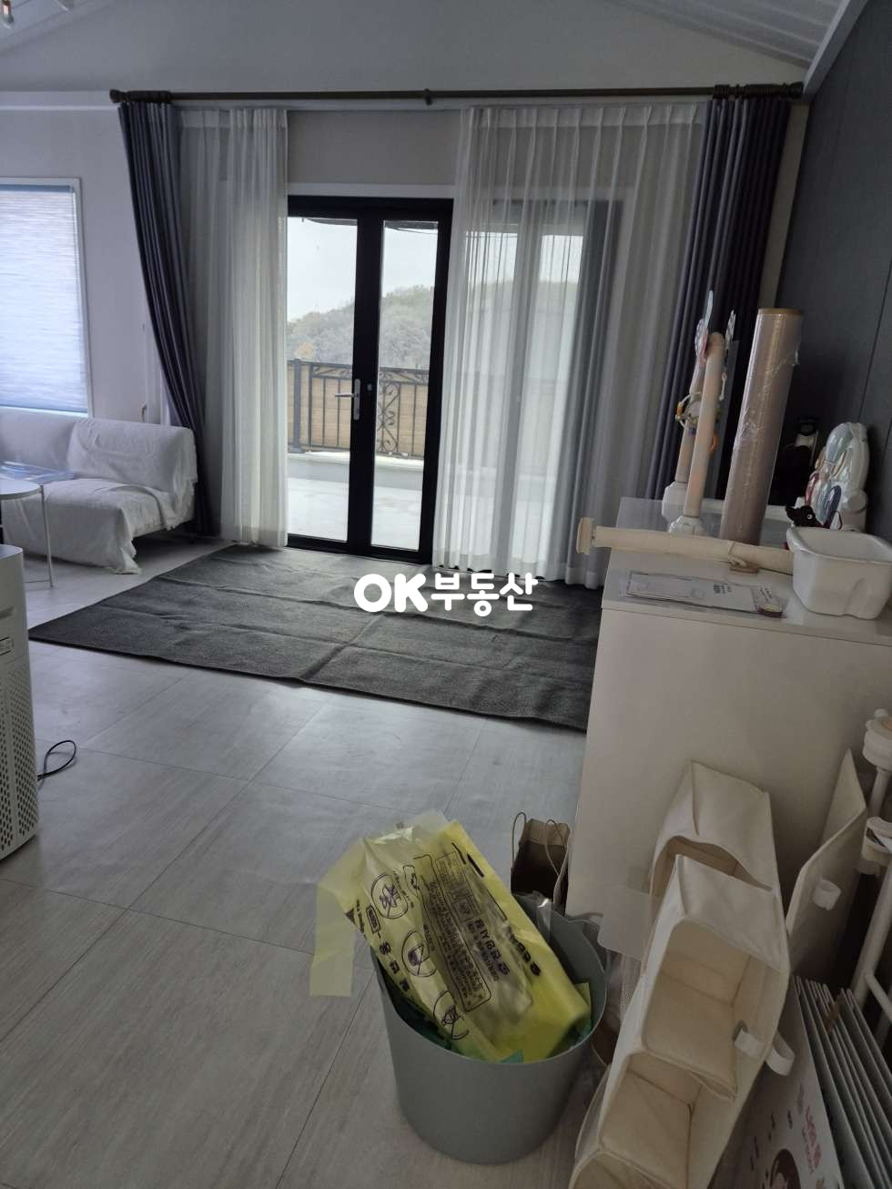 충남 천안동남구 광덕면 신흥리 [342평 두필지]의 넓은 잔디정원 철근콘크리트 전원주택매매 ☆지열난방•태양광으로 관리비 절감☆ 조용하고 쾌적한 주거단지 매매 매물번호 18202 사진 14