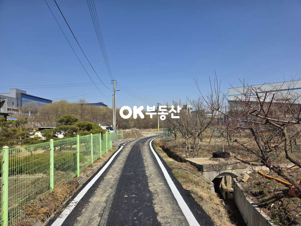 충남 아산시 음봉면 산동리 천안 인접 생활권 ☆접근성 최고의 철근콘크리트구조 전원주택매매 ☆ 은퇴후 거주지로 강력추천 매매 매물번호 18209 사진 21