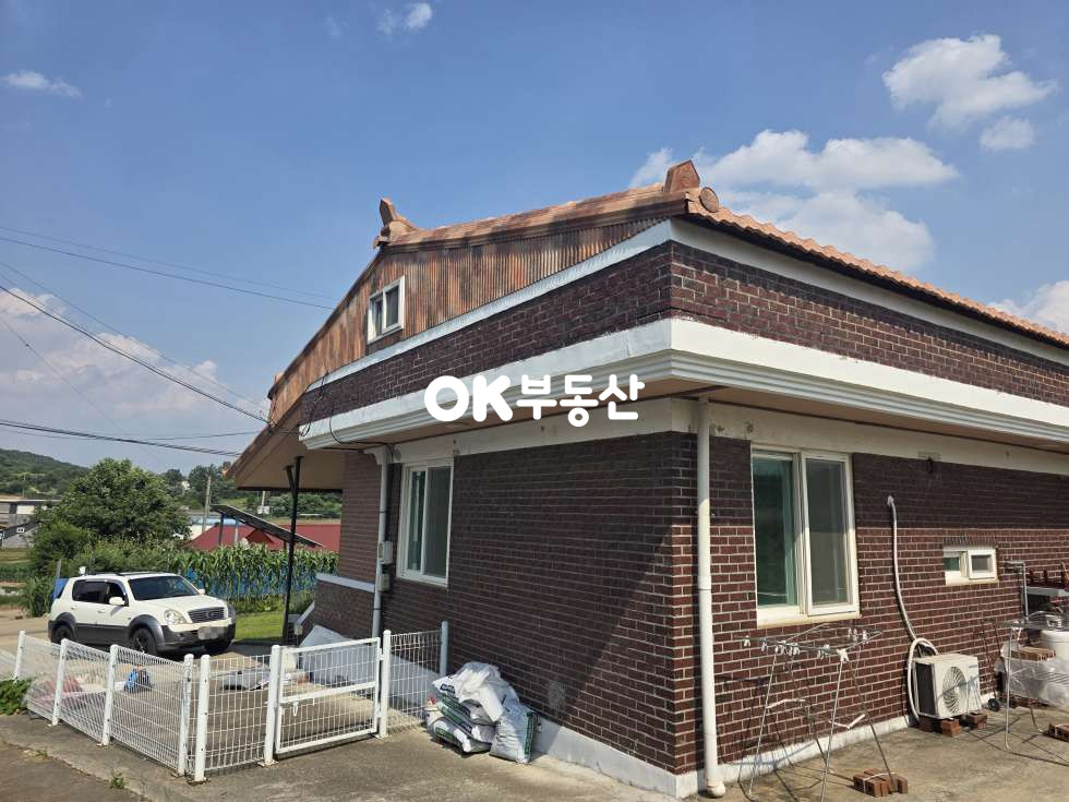 충남 천안동남구 성남면 신사리 넓은 마당과 텃밭, 올리모델링 된 전원주택매매 ☆태양광 설치 • 주차 편리한 집☆ 매매 매물번호 18420 사진 4