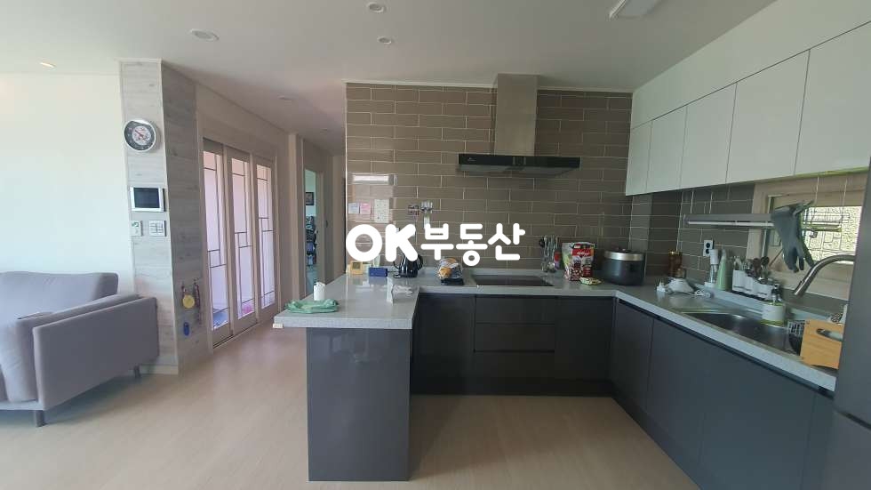 충남 천안동남구 풍세면 풍서리 천안풍세전원주택매매 ☆신축급,최고의전망☆ 벙커주차장 완비 매매 매물번호 17645 사진 18