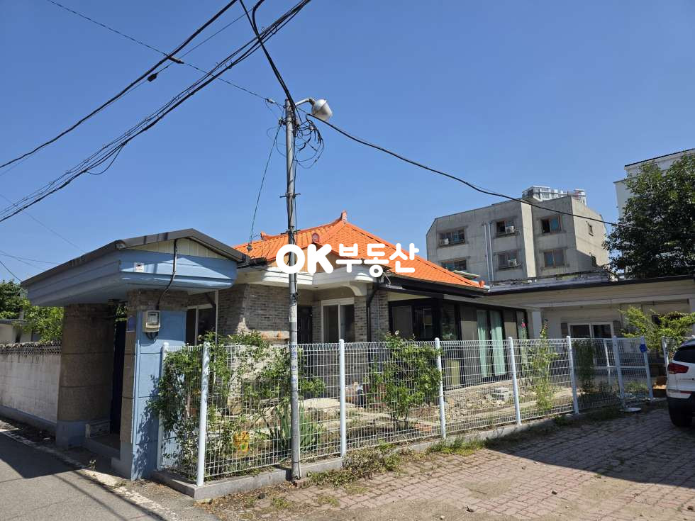 충남 천안동남구 성황동 천안역 도보10분거리 90평 넓은대지 시내단독주택매매 ☆월세 받으면서 실거주하세요!☆ 매매 매물번호 18455 사진 1