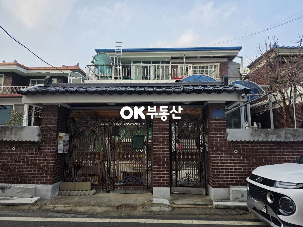 충남 천안동남구 구성동 [3억대/70평]천안 구성동!☆태양광+남향+화단+전기차충전기 완비☆실속있는 단독주택매매 매매 매물번호 17935 사진 1