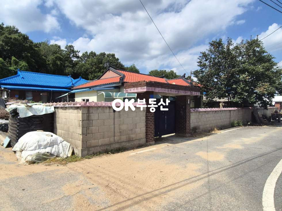 충남 천안서북구 성거읍 석교리 단국대 병원 5분, 천안 시내 모든 인프라 10분 이내~ 천안 성거읍 단독주택 매매! 토지 78평/건물 19평 매매 매물번호 17248 사진 2