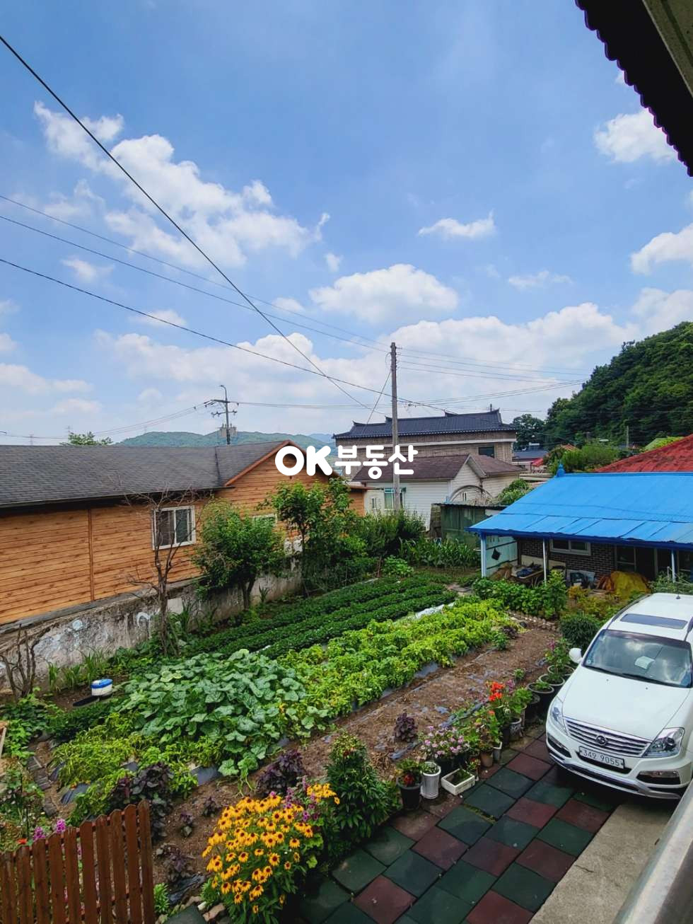 충남 천안동남구 수신면 장산리 2012년도에 직접 시공한 천안 전원주택 매매입니다. (대지 159평 연 43평 건축 30평) 매매 매물번호 16178 사진 13