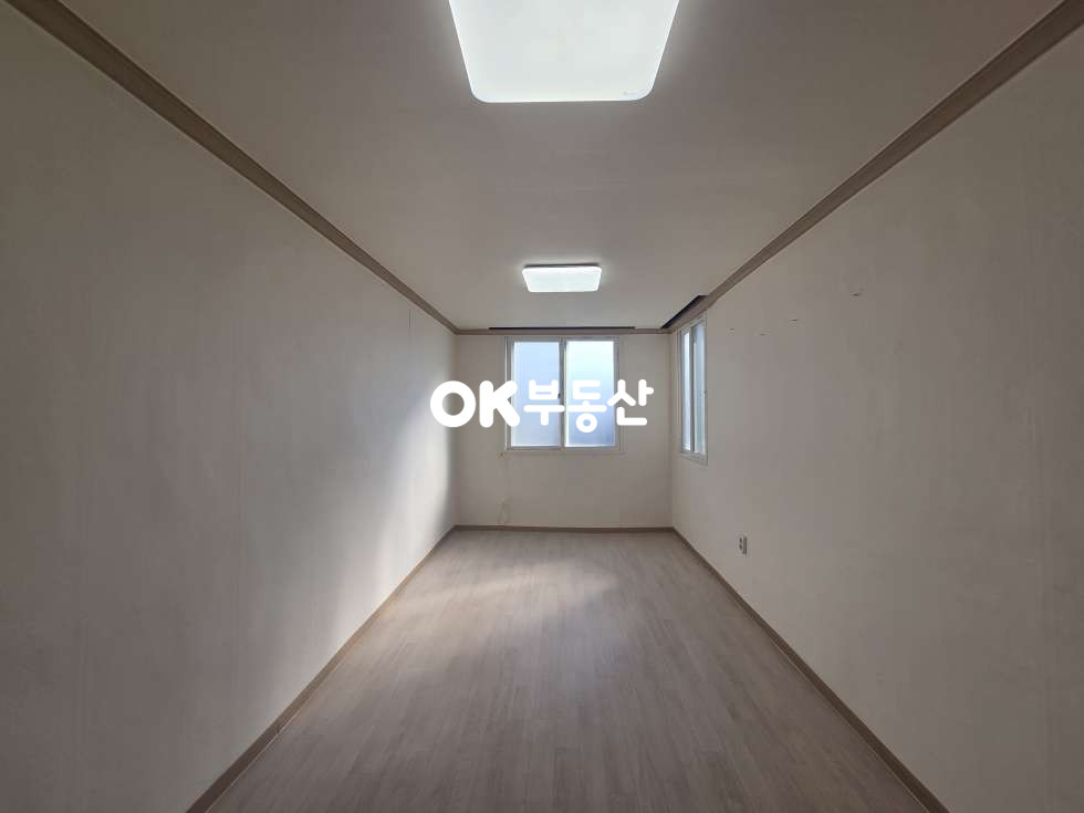충남 천안동남구 원성동 원성동 도심 리모델링된 깔끔한 2층 단독주택매매 천안역 종합터미널 천안ic 차량 5분!! 생활인프라 편리한 도심위치. 1,2층 분리세대. 매매 매물번호 17872 사진 28