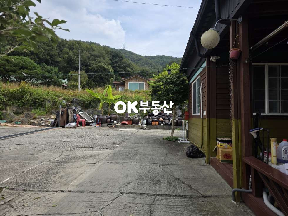 충남 천안동남구 병천면 도원리 천안 병천면 마당넓은 전원주택매매 ☆텃밭 가꾸면서 조용히 지낼수 있는 곳!☆ 잉어가 있는 연못도 있어요!! 매매 매물번호 18606 사진 4