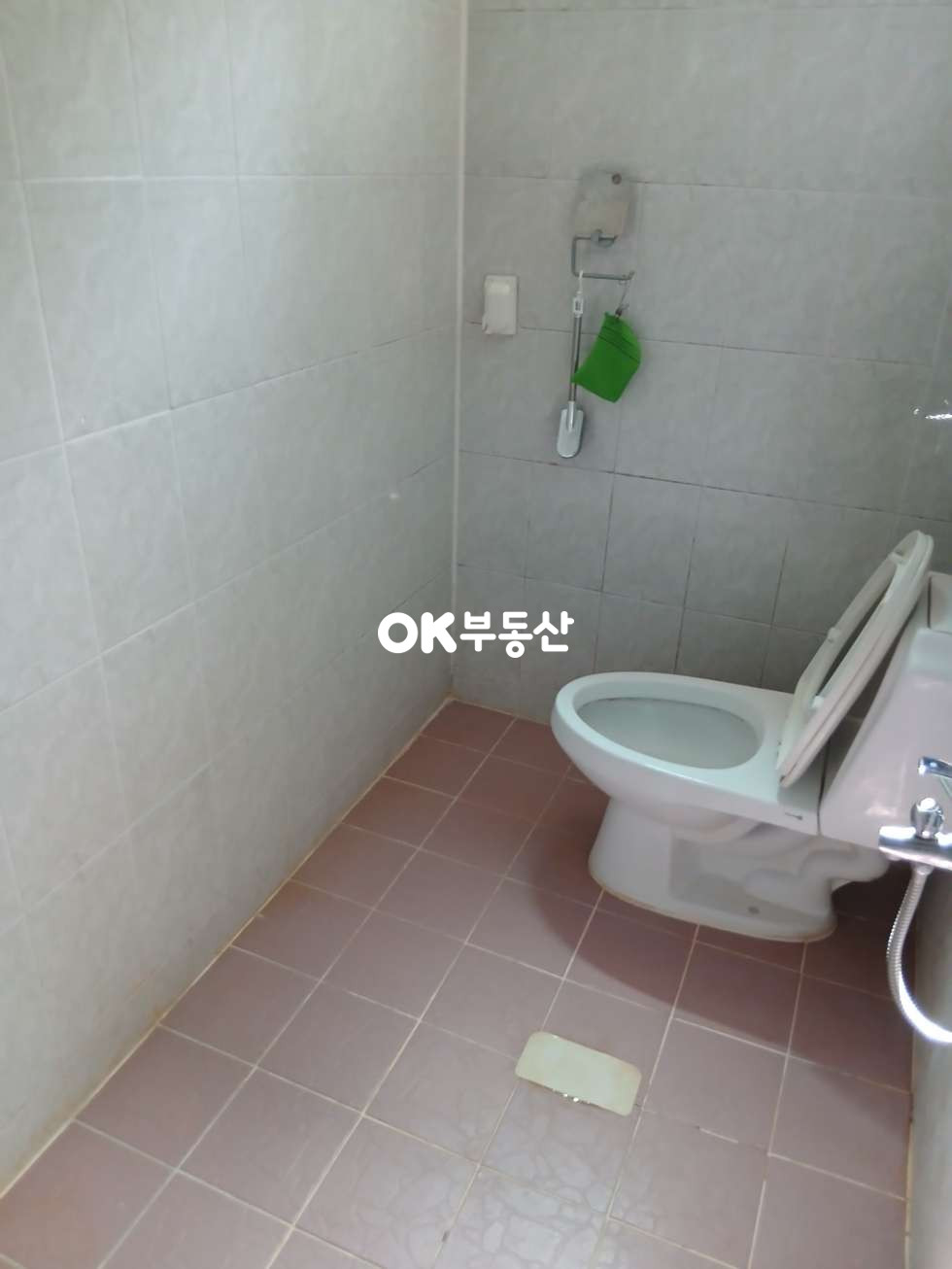 충남 아산시 용화동 아산시 용화동 생활 인프라 편한 2층 단독주택매매 ☆실내공간 넓고 층별 분리 가능☆ 주거용 및 다가구 활용•투자로 좋은위치 매매 매물번호 18612 사진 7