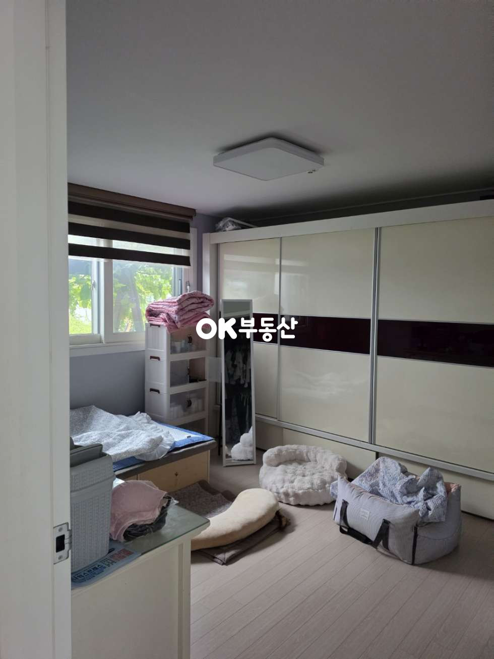 충남 아산시 둔포면 신남리 [가격인하 3.2억>2.98억] 아산 둔포면 신축급 햇살 가득한 코너 전원주택매매 ☆주차장•태양광•잔디마당•다락방•테라스 완비☆ 평택 가까운 조용한 동네입니다! 매매 매물번호 18503 사진 10
